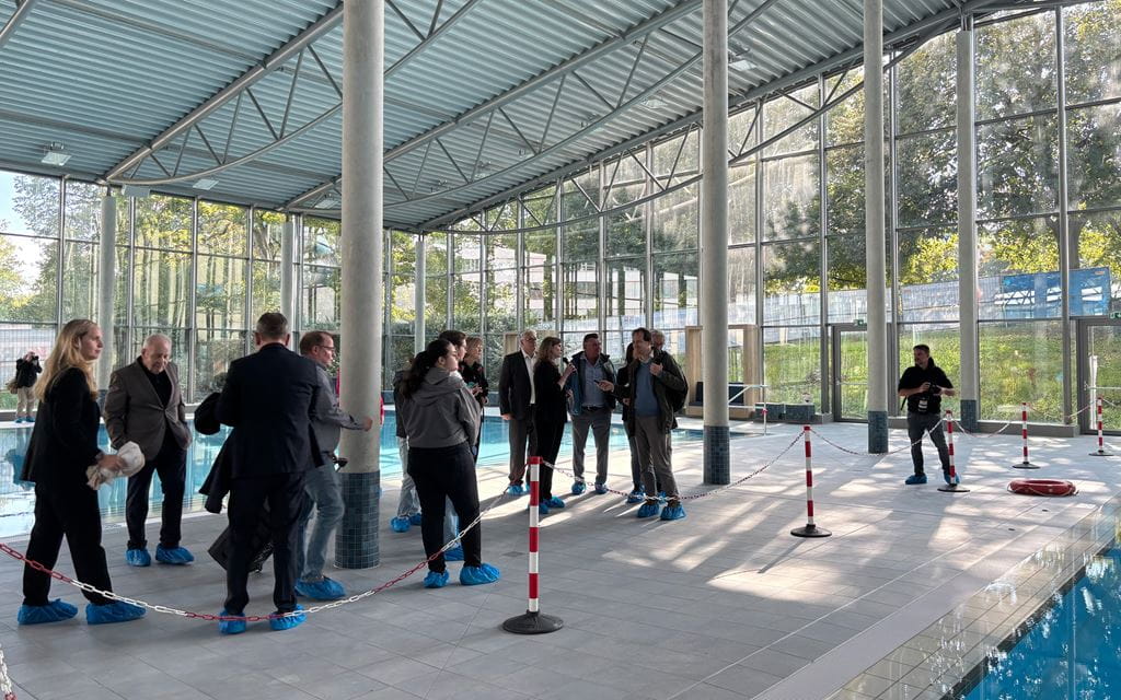 Menschen im Taubertsberg Bad